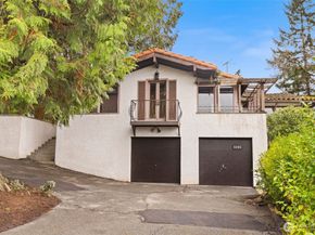 5265 West Mercer Way, Mercer Island WA 98040