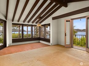 5265 West Mercer Way, Mercer Island WA 98040