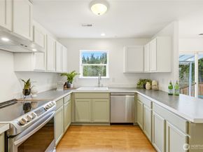11408 51st Avenue SE, Everett WA 98208