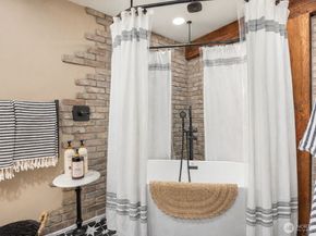 312 Avenue D, Snohomish WA 98290