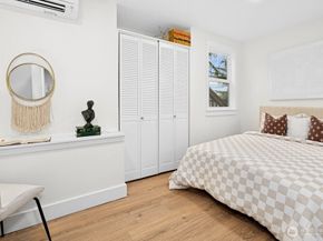 19221 SE 25th Street, Sammamish WA 98075