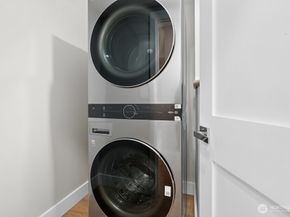 19221 SE 25th Street, Sammamish WA 98075