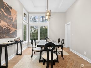 19221 SE 25th Street, Sammamish WA 98075