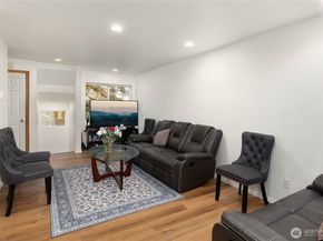 8521 Midvale Avenue N B, Seattle WA 98103