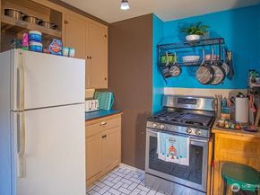 2020 Marine Drive, Bremerton WA 98312