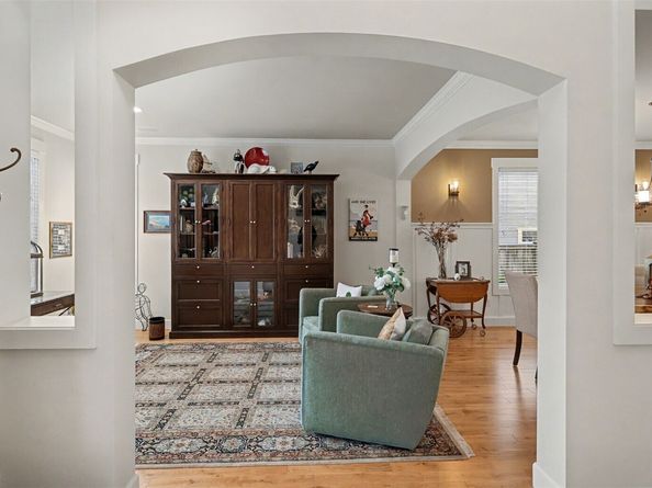 1110 N 27th Place, Renton WA 98056