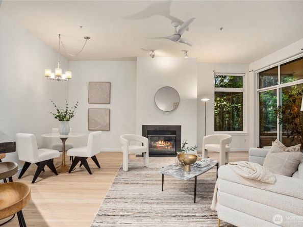 511 7th Avenue 103, Kirkland WA 98033