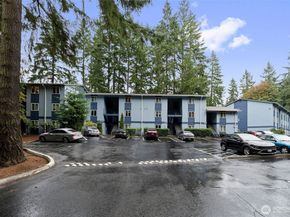 14020 Juanita Drive NE B3, Kirkland WA 98034