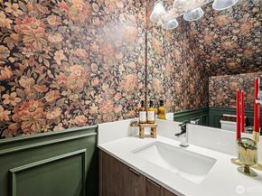 2403 SW Edmunds Street, Seattle WA 98106