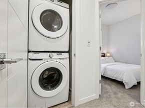 2403 SW Edmunds Street, Seattle WA 98106