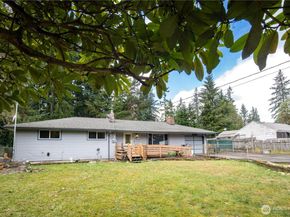22014 54th Avenue W, Mountlake Terrace WA 98043