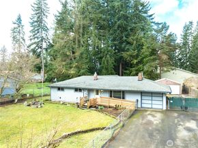 22014 54th Avenue W, Mountlake Terrace WA 98043