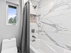 30220 23rd Avenue SW, Federal Way WA 98023