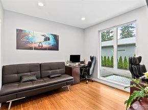 30220 23rd Avenue SW, Federal Way WA 98023