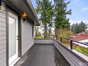 30220 23rd Avenue SW, Federal Way WA 98023