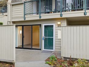8835 166th Avenue NE D102, Redmond WA 98052