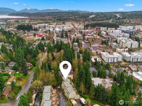 8835 166th Avenue NE D102, Redmond WA 98052