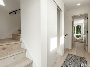 2108 15th Avenue S B, Seattle WA 98144