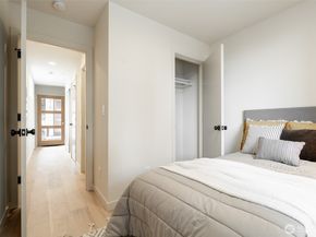 2108 15th Avenue S B, Seattle WA 98144