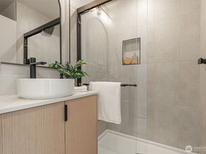 2108 15th Avenue S B, Seattle WA 98144