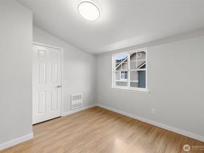 12535 27th Avenue NE, Seattle WA 98125