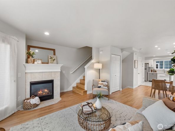 12535 27th Avenue NE, Seattle WA 98125