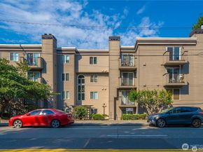 4831 Fauntleroy Way SW 401, Seattle WA 98116