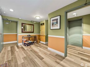 4831 Fauntleroy Way SW 401, Seattle WA 98116