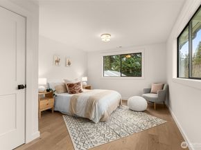 11503 Bartlett Avenue NE, Seattle WA 98125