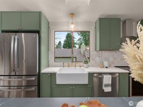 11503 Bartlett Avenue NE, Seattle WA 98125