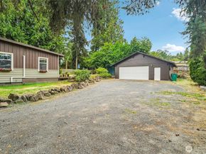 23716 Locust Way, Bothell WA 98021
