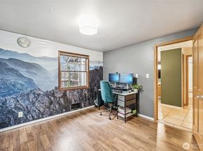 23716 Locust Way, Bothell WA 98021