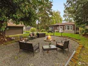 23716 Locust Way, Bothell WA 98021