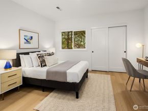 14214 Westwood Place NE, Seattle WA 98125