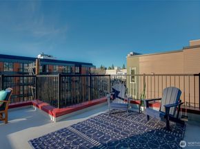 4026 Stone Way N 501, Seattle WA 98103