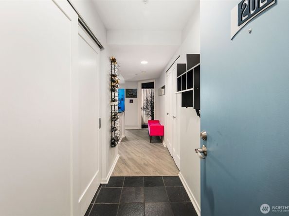 232 Belmont Avenue E 202, Seattle WA 98102
