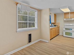 409 Wells Avenue N, Renton WA 98057