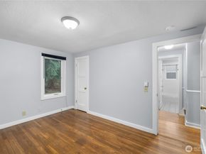 12818 8th Avenue NE, Seattle WA 98125