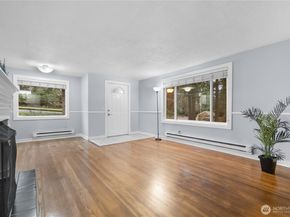 12818 8th Avenue NE, Seattle WA 98125