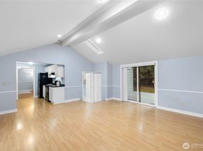 12818 8th Avenue NE, Seattle WA 98125