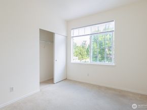 1855 Trossachs Boulevard SE 205, Sammamish WA 98075