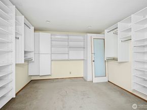 6420 NE 129th Place, Kirkland WA 98034