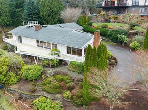 6420 NE 129th Place, Kirkland WA 98034