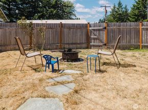 143 Dora Avenue, Bremerton WA 98312