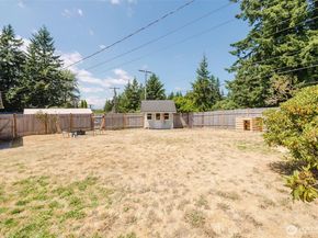 143 Dora Avenue, Bremerton WA 98312