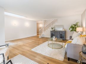 32135 32nd Avenue SW, Federal Way WA 98023