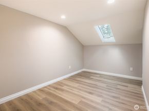 32135 32nd Avenue SW, Federal Way WA 98023