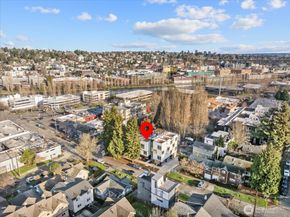 3118 Queen Anne Avenue N, Seattle WA 98119