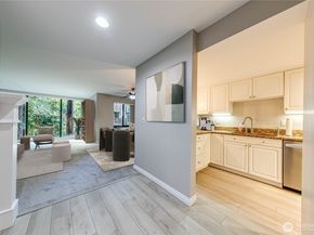 15508 Country Club Drive A16, Mill Creek WA 98012