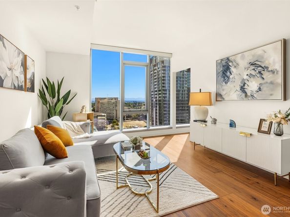 800 Columbia Street 2307, Seattle WA 98104